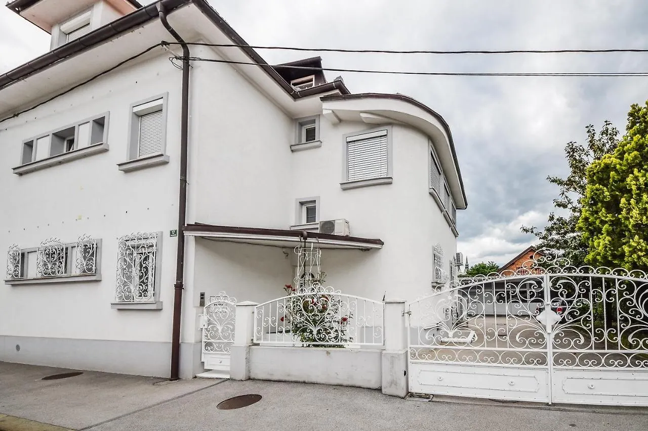 Kavon Apartments Ljubljana